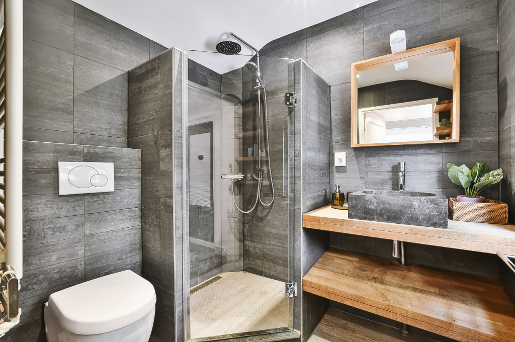 small bathroom decor ideas