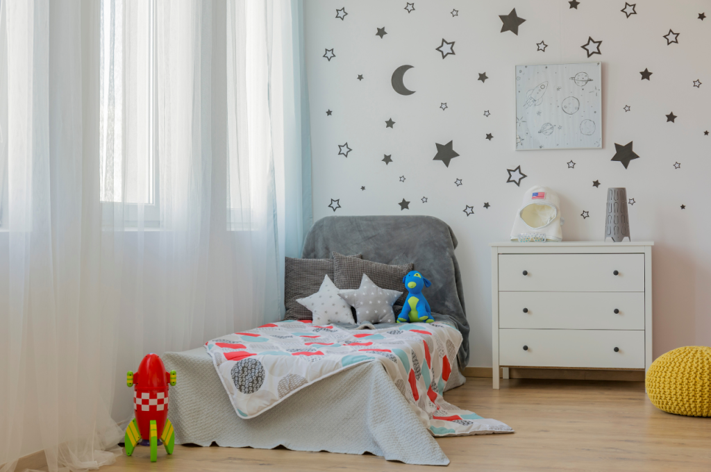 Handmade bedroom decorations