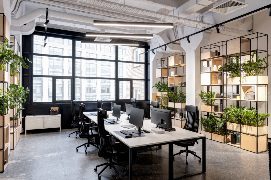 Creative small office decor