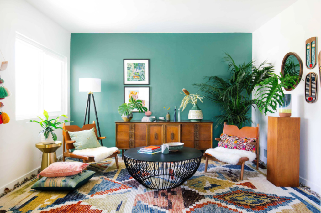 Reasons to decorate your room